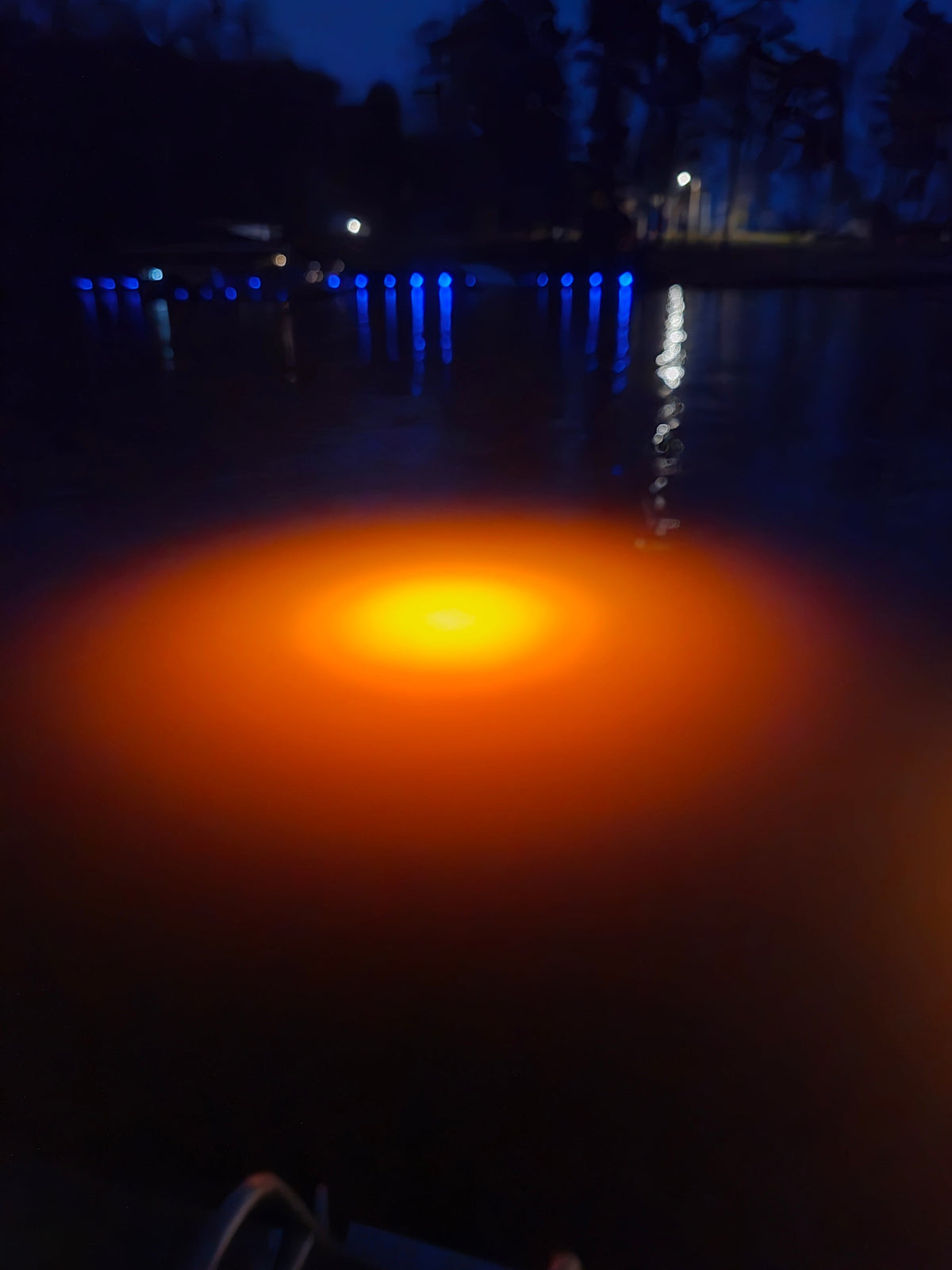 HydroGlow SF200WW Warm White Underwater Fishing Light