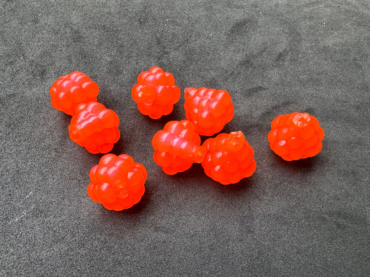 VIP Outdoors Soft Cluster "Salmon Haze" 18mm - 8 Pack