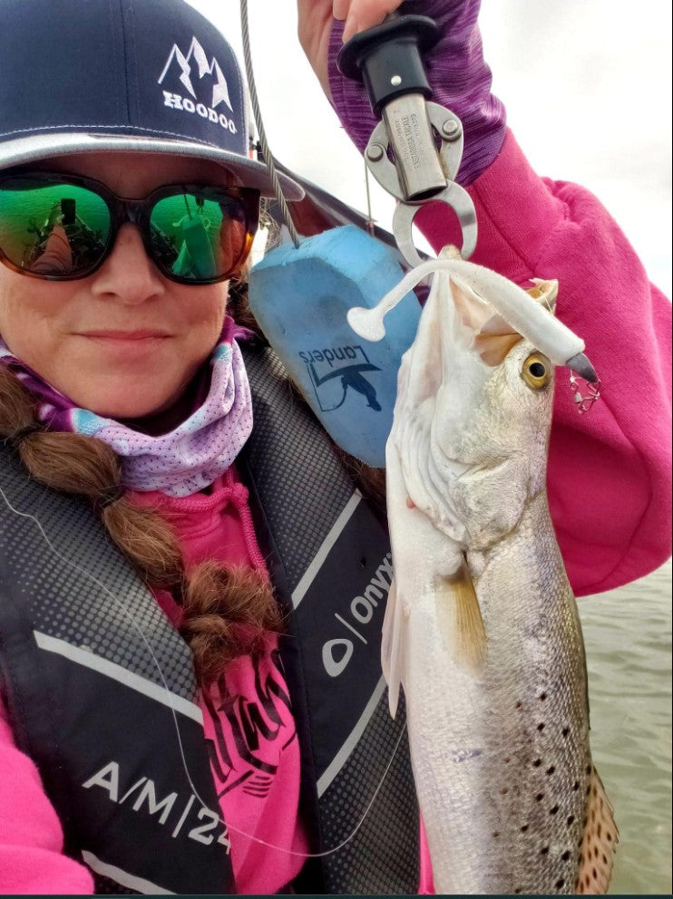 4" Bone Ice With Built-In Tail Rattle